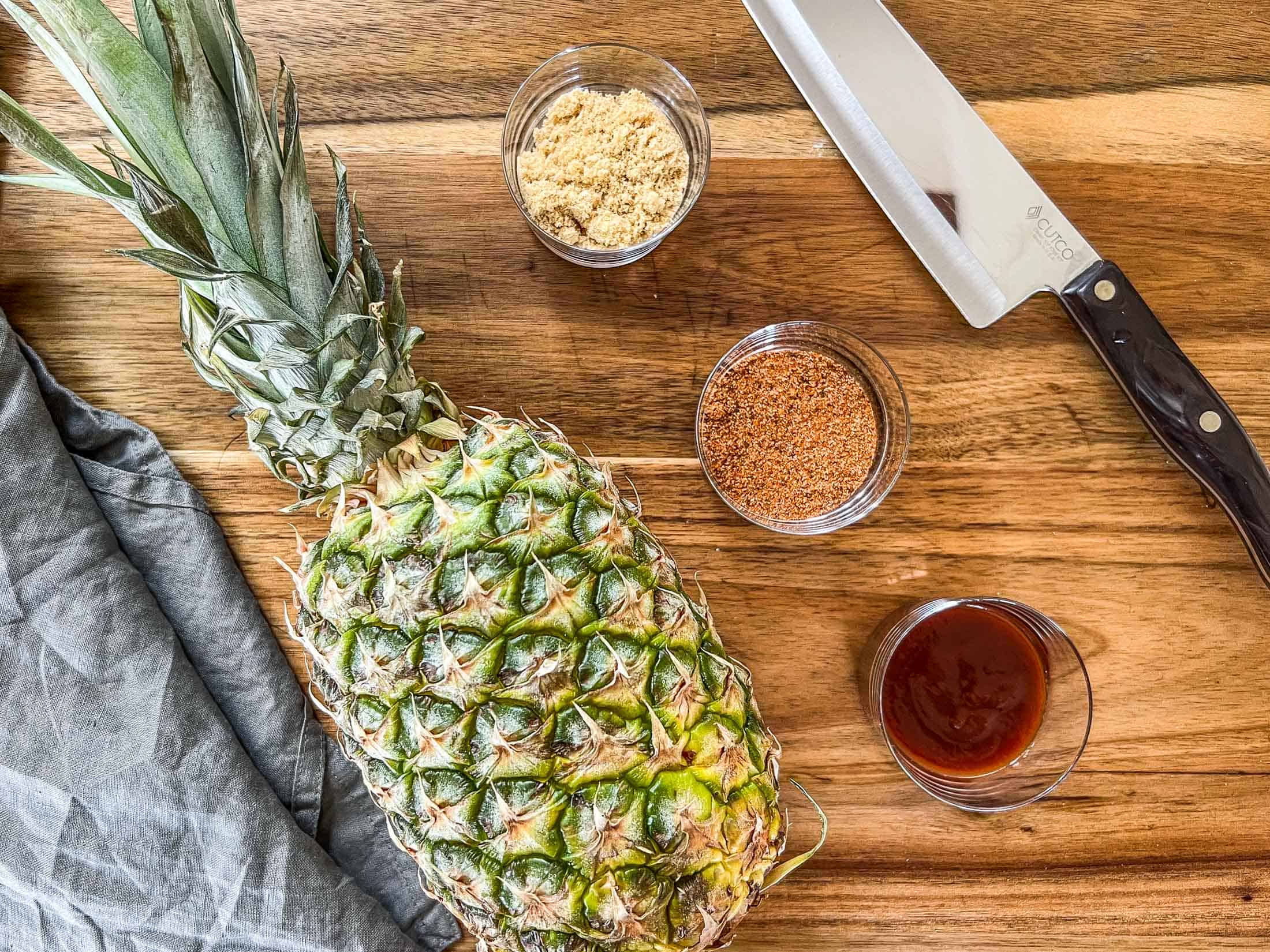 Key ingredients for smoked pineapple.